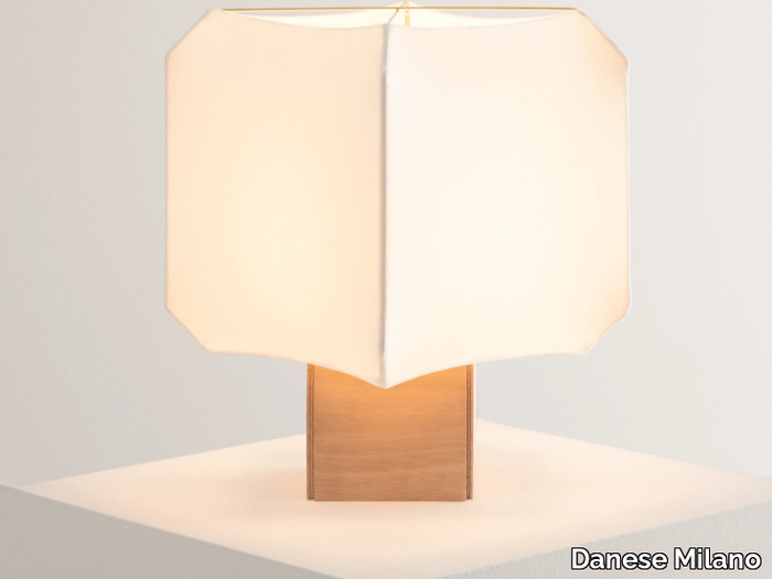 BALI - Bamboo fibre table lamp _ Danese Milano