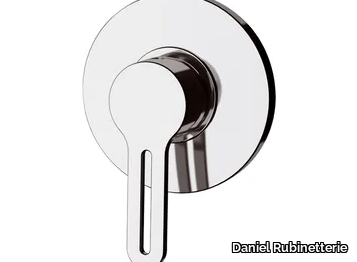 SMART - Single handle shower mixer with plate _ Daniel Rubinetterie