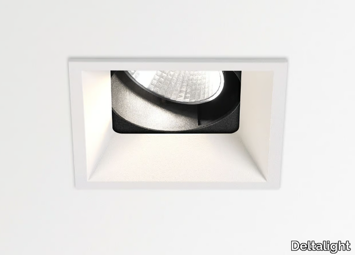 ENTERO SQ-M IP - LED adjustable square spotlight _ Deltalight