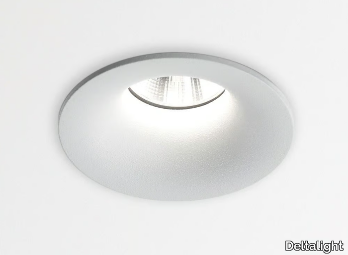 MINI-REO-II-X-Delta-Light-608685-relb53878f1.jpg