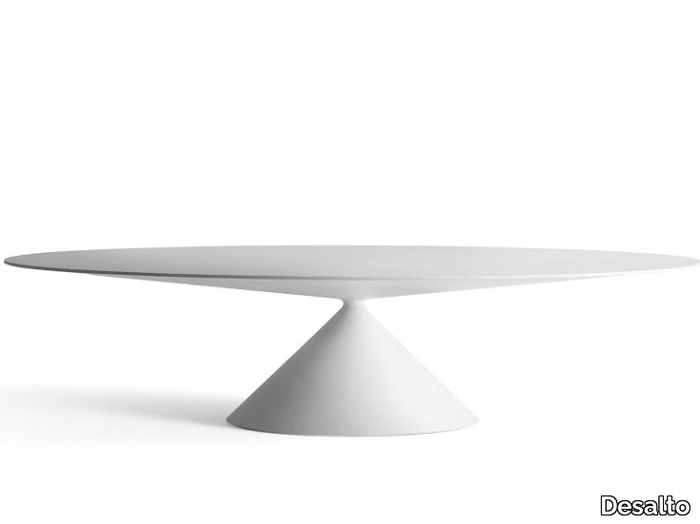 MAXI CLAY - Oval table with MDF top covered _ Desalto