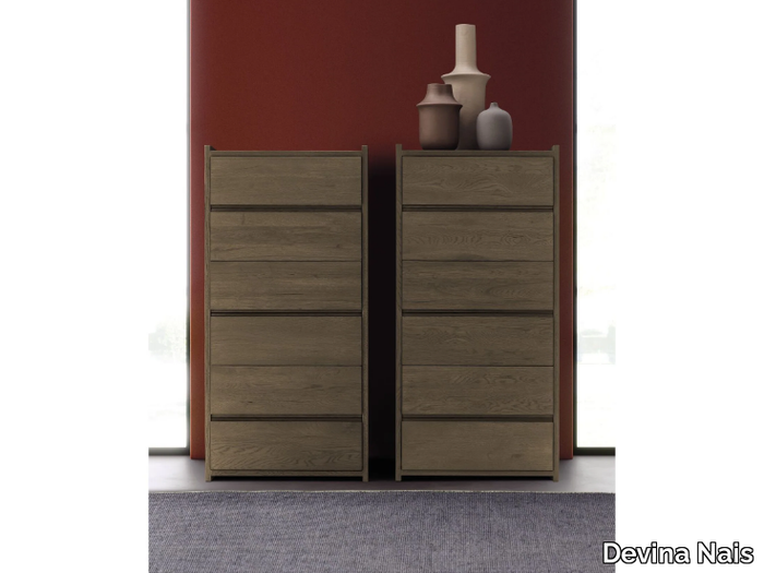 GROOVE - Solid wood chest of drawers _ Devina Nais