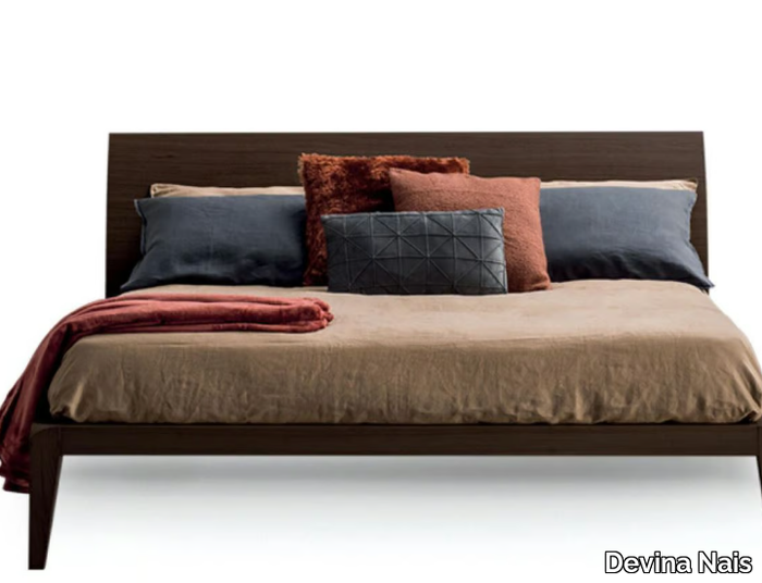 SHARK - Wooden double bed _ Devina Nais