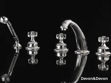 KING - 5 hole bathtub set with hand shower _ Devon&Devon