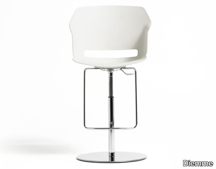 clop-stool-with-armrests-diemme-465755-reladdcac52.jpg