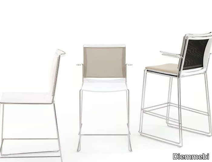 S-MESH-PLASTIC-Chair-with-armrests-Diemmebi-270361-relae910f47.jpg