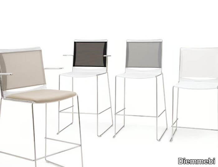 plastic-chair-diemmebi-270380-relf243a813.jpg