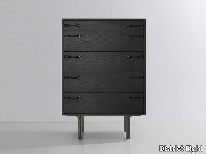 TOTE-Oak-chest-of-drawers-District-Eight-607656-rel6045f6e.jpg