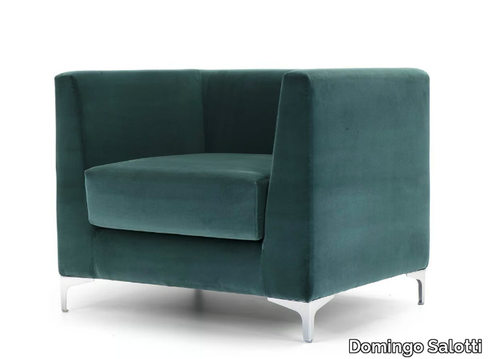 LINCOLN - Upholstered armchair with armrests _ Domingo Salotti