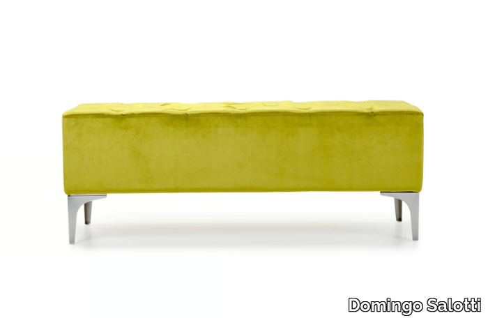 MEGH-Tufted-bench-Domingo-Salotti-192206-rel40387121.jpg