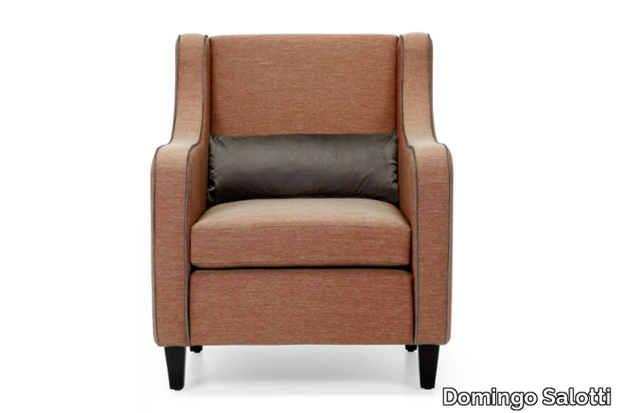 ST104-Armchair-Domingo-Salotti-192230-relfefe5e8a.jpg