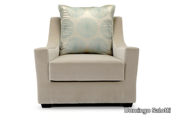 ST53-Armchair-Domingo-Salotti-203778-rel32ff5845.jpg