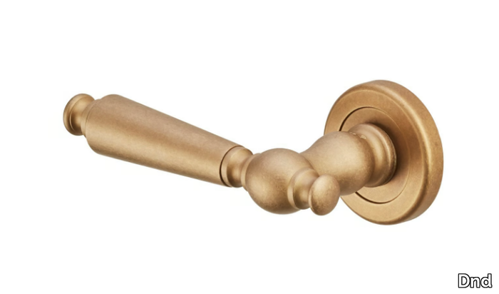 TIFFANY - Brass door handle on rose _ Dnd