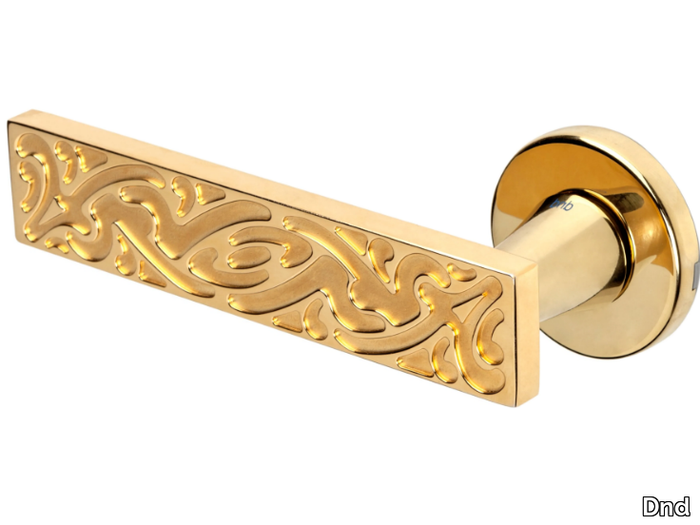 SOCHIC - Zamak door handle on rose _ Dnd