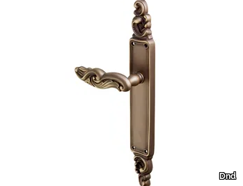 h_stefani-door-handle-on-back-plate-dnd-martinelli-586050-rel555d0cd1.jpg