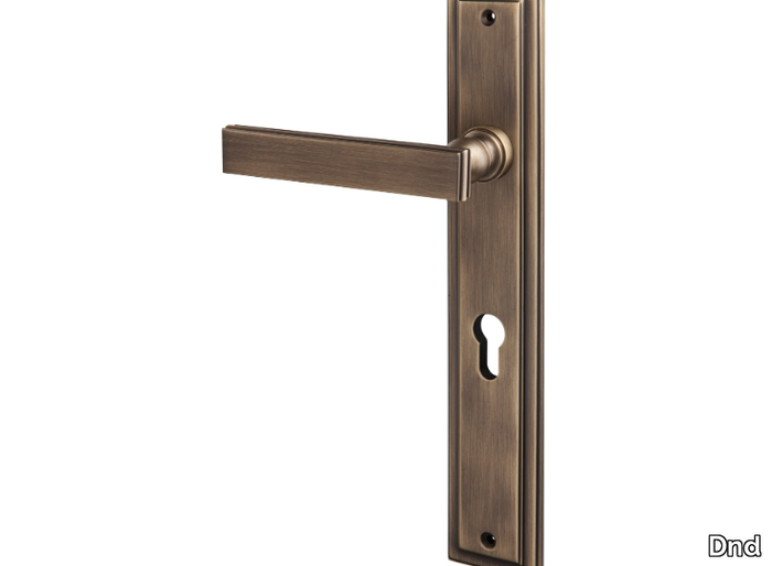 lucrezia-door-handle-on-back-plate-dnd-martinelli-593328-relb0bc64b0.jpg