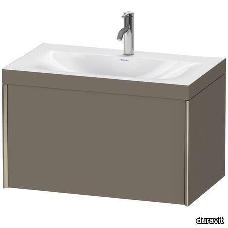 990285200_web2_prod_normal_2.jpg