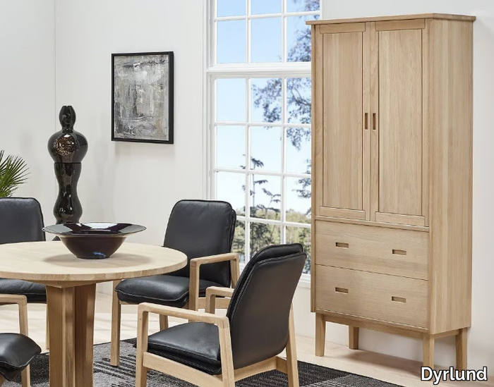 4485 - Wooden highboard with doors _ Dyrlund