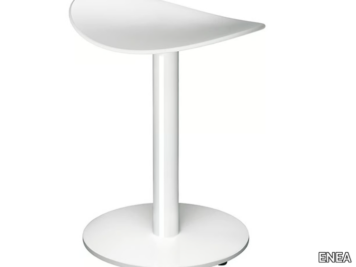 coma-low-stool-enea-456053-relba836120.jpg