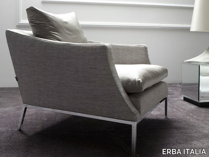 LEGENDA - Upholstered armchair with armrests _ ERBA ITALIA