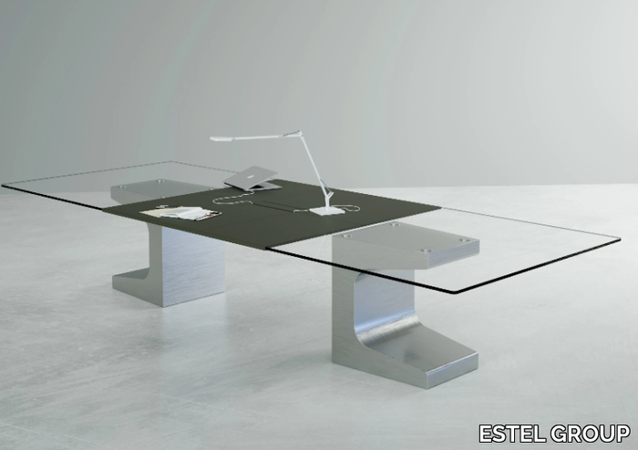 NIEMEYER-Glass-meeting-table-ESTEL-GROUP-319316-rel49961a9a.jpg