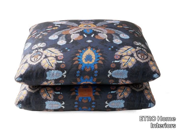 CUSHY - Square fabric garden pouf _ ETRO Home Interiors