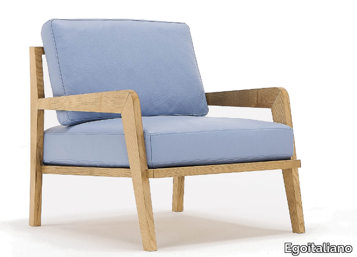 OSLO - Upholstered leather armchair with armrests _ Egoitaliano