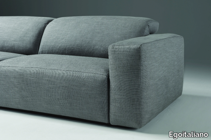 beverly-fabric-sofa-egoitaliano-316805-rel6b4693f9.jpg