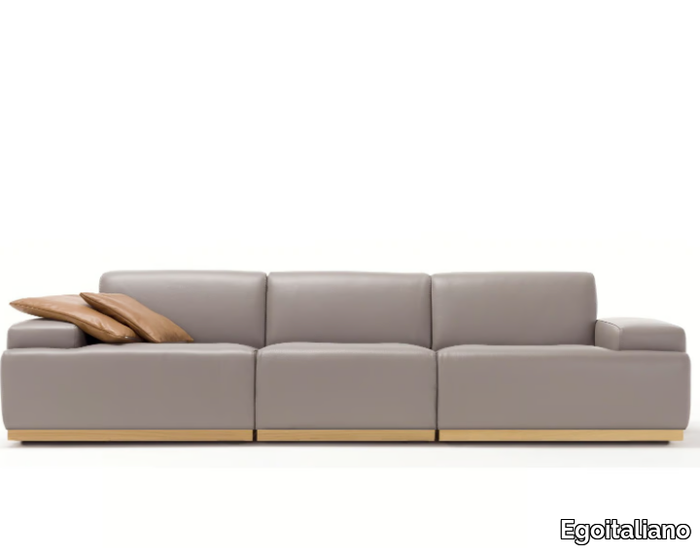 kongens-4-seater-sofa-egoitaliano-244178-reld427114b.jpg