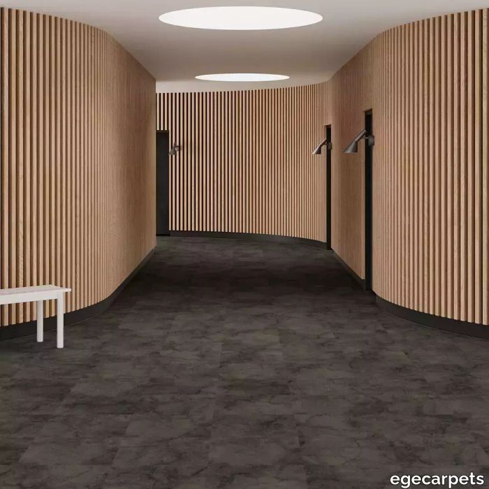 6-RFM55952059.webp