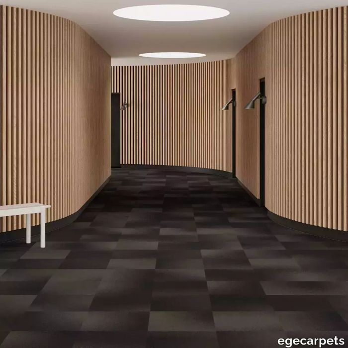 6-RFM55952077.webp
