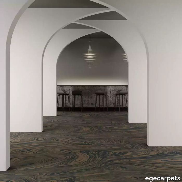 8-RF5500587.webp