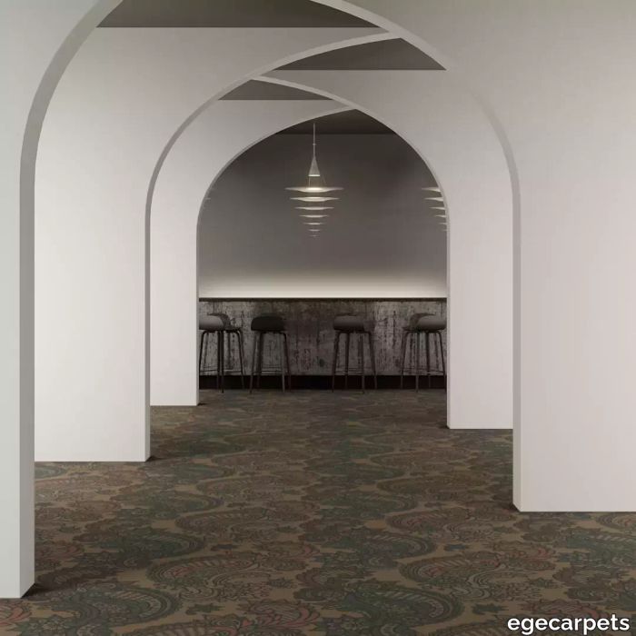 8-RF5500537.webp