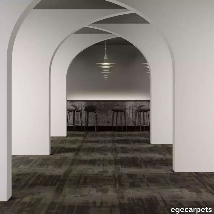 8-RFM55952046.webp