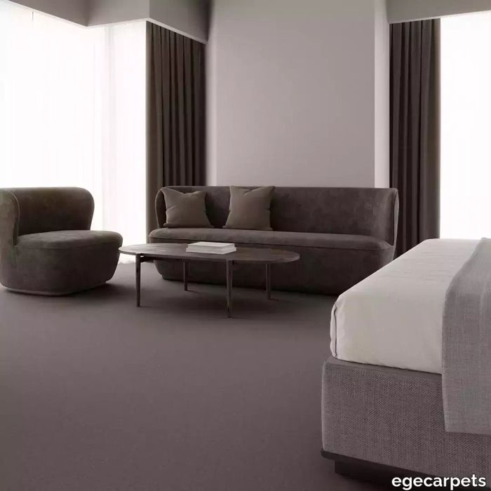 12-078222048.webp