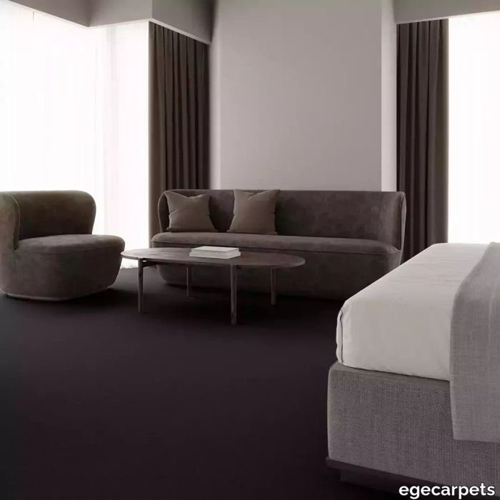 12-083778548.webp