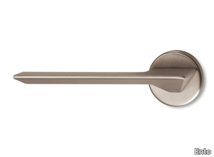 CEDRO - Brass door handle _ Ento