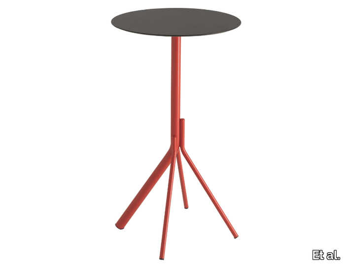 main-1125-round-coffee-table-et-al-divisione-ifi-634212-relb739ab6c.jpg