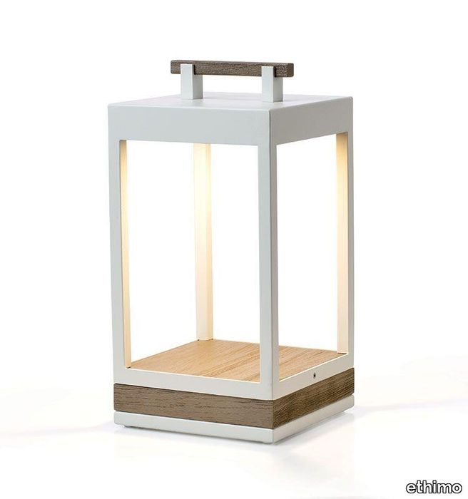 Carre_Carre_rechargeablelamp1_2019.jpg