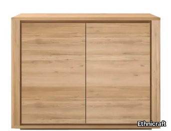 OAK SHADOW - Solid wood sideboard with doors _ Ethnicraft