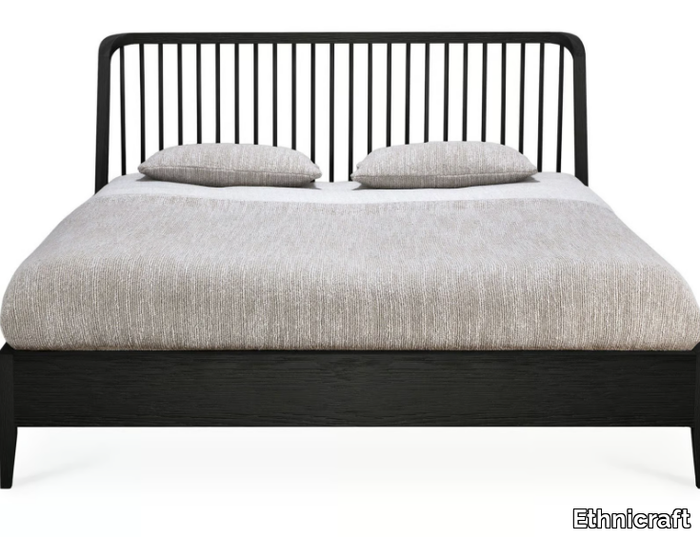 OAK BLACK SPINDLE - Oak bed _ Ethnicraft