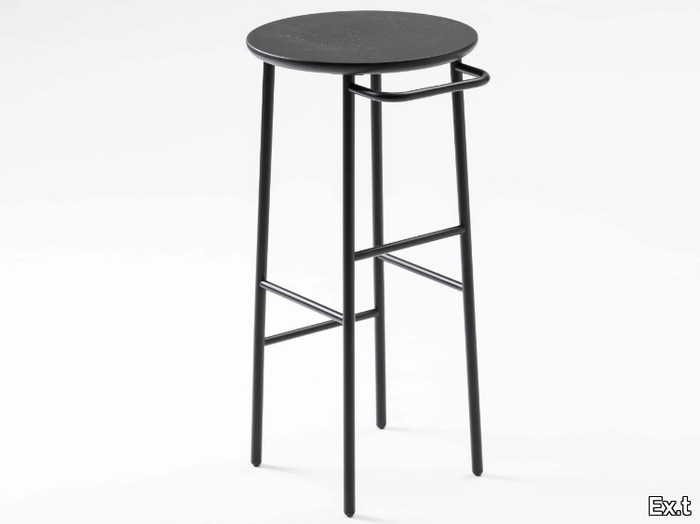 HANG TALL - High wooden stool _ Ex.t