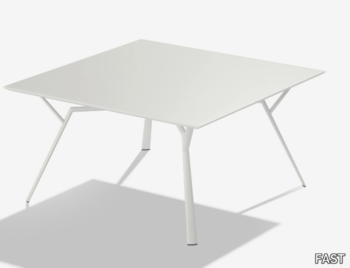 RADICE QUADRA - Square aluminium garden table _ FAST