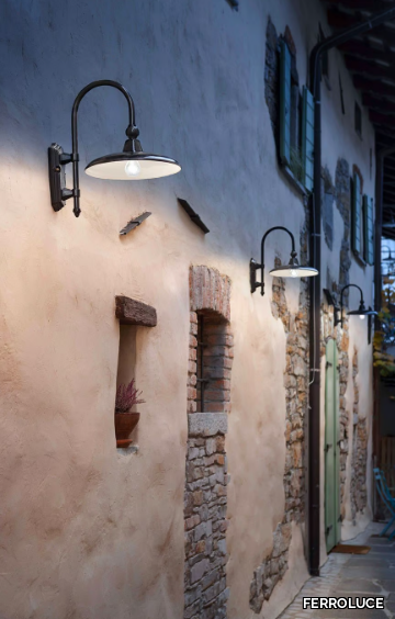 CAMPOBASSO-Wall-lamp-FERROLUCE-387415-rel3880fa71.jpg