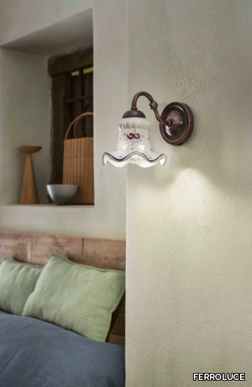 CHIETI-Wall-light-FERROLUCE-387444-rel97fc266d.jpg