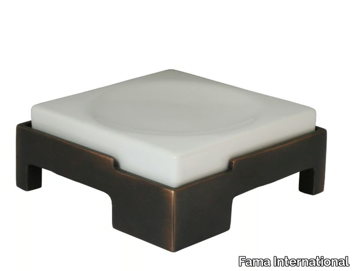 THERMAE - Countertop bronze and ceramic soap dish _ Fama International