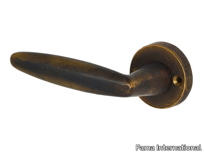 GAUDIUM MG3382 - Bronze door handle on rose _ Fama International