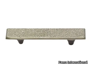 GALUCHAT D PM GA13 - Brass furniture handle _ Fama International