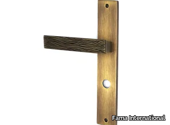 VITTORIA-PLACCA - Brass door handle on back plate _ Fama International