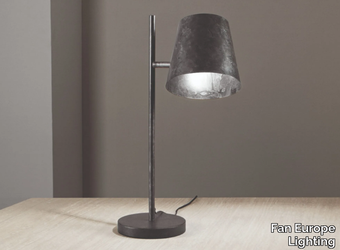 COLT - Adjustable metal table lamp _ Fan Europe Lighting